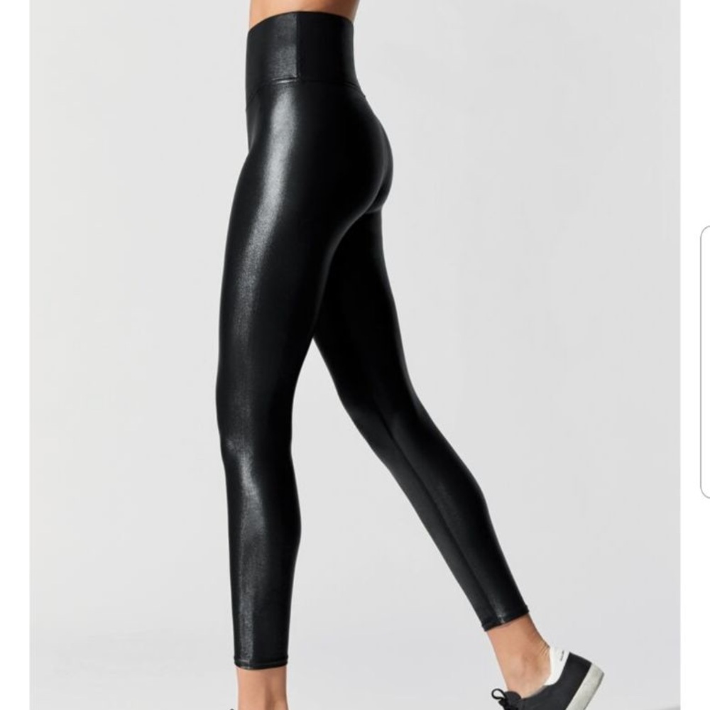 Carbon38 Takara Shine Black 7/8 Legging XS